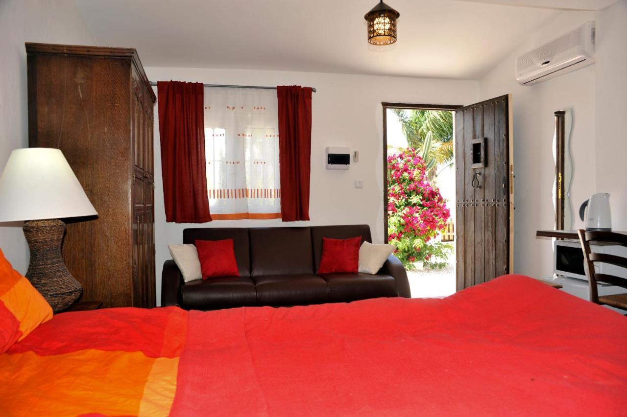 Cortijo Flamingos Apartment Chiclana de la Frontera Exterior photo